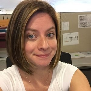 Meet your Posher, Laura